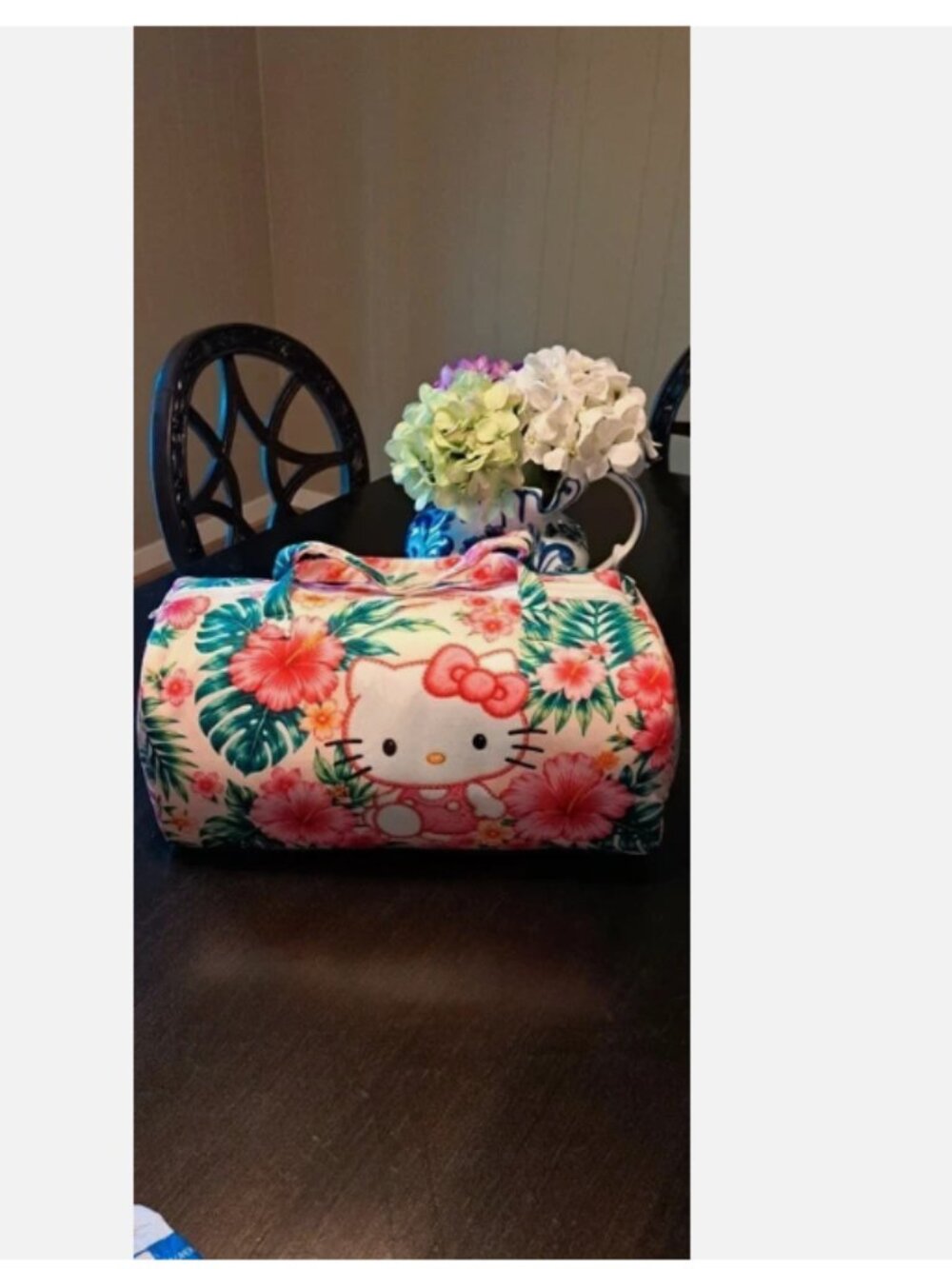 Sanrio Hello Kitty Large Tote Bag, Suitable for Travel Use